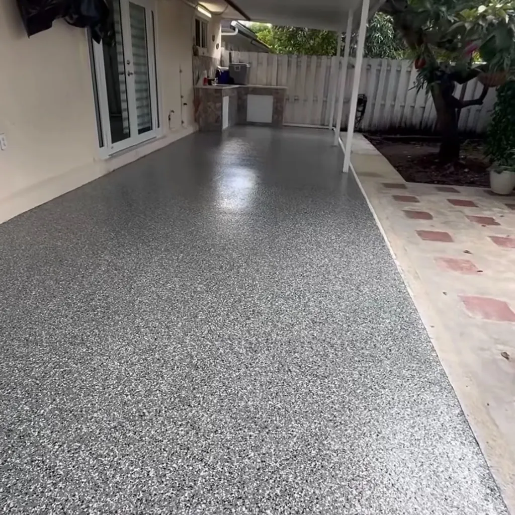 Patio con piso de flake